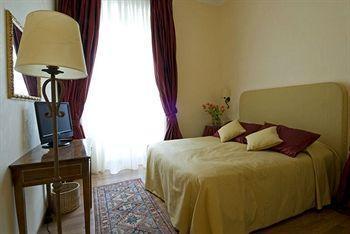 Relais Al Senato Rom